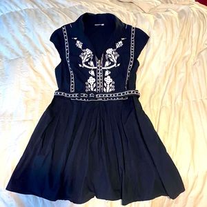 eShakti navy blue poplin dress w/white embroidery, zip-front, & POCKETS! 2x/22W